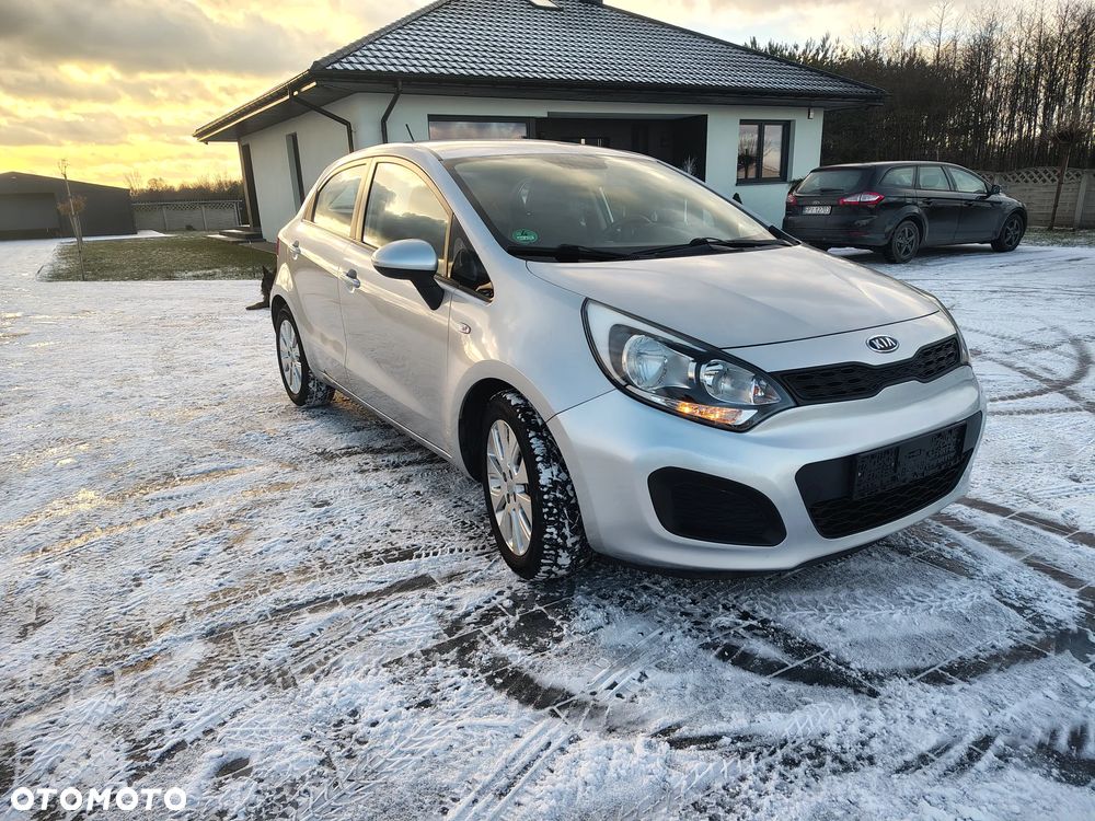 Kia Rio 1.4 Spirit - 4