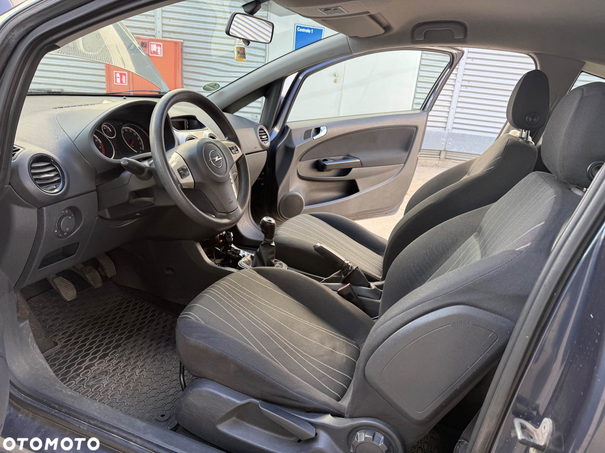 Opel Corsa 1.0 12V Catch me - 3