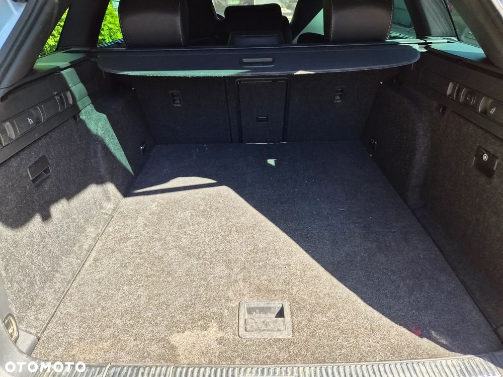 Skoda Superb 2.0 TSI 4x4 Sportline DSG - 11