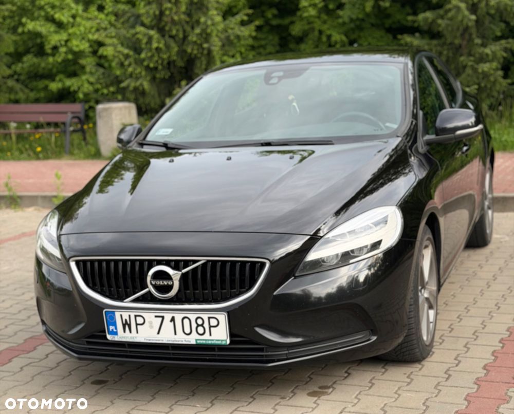 Volvo V40 D3 Drive-E SCR Momentum - 11