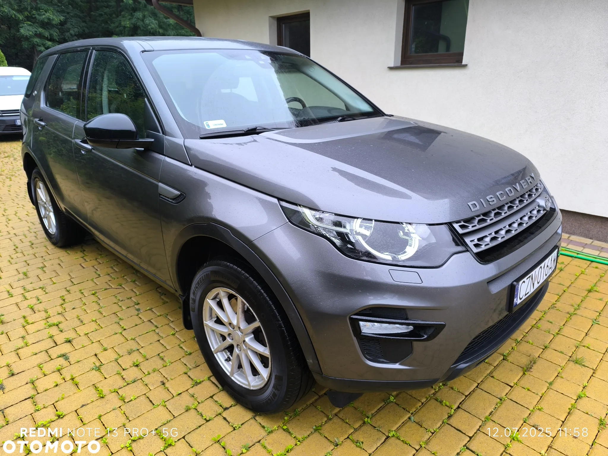 Land Rover Discovery Sport 2.0 TD4 HSE - 2