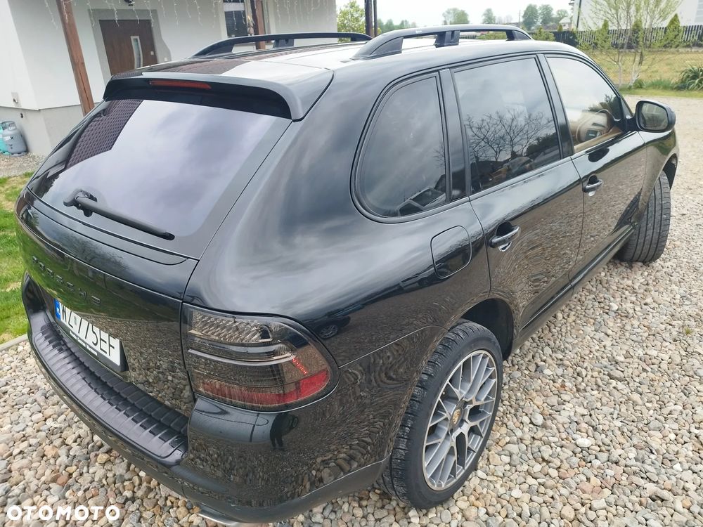 Porsche Cayenne - 3