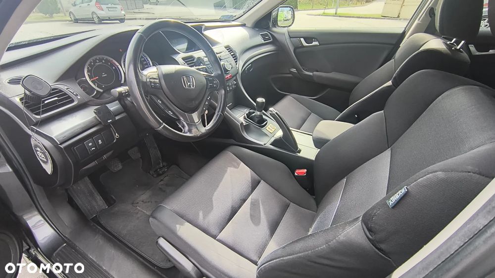 Honda Accord 2.0 Elegance - 3