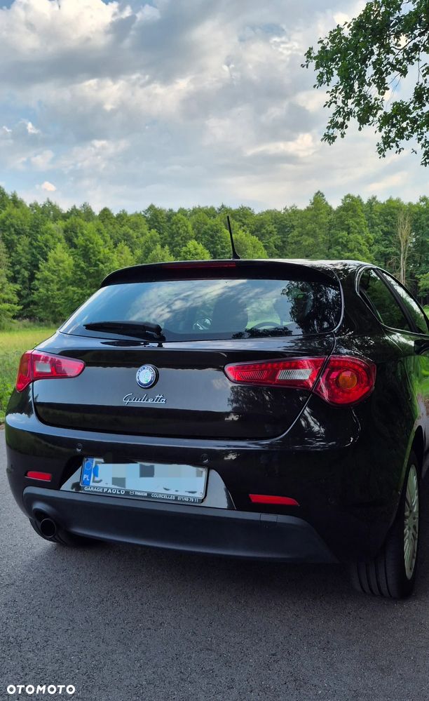 Alfa Romeo Giulietta 1.6 JTDM Distinctive - 8
