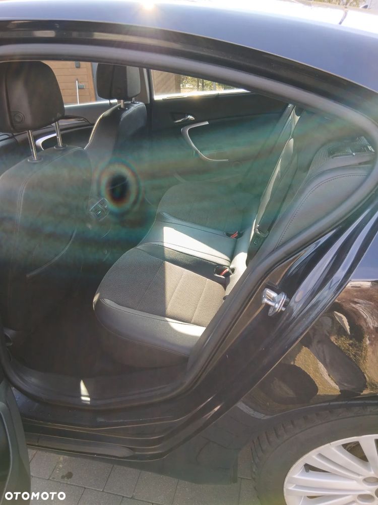 Opel Insignia 2.0 CDTI - 6