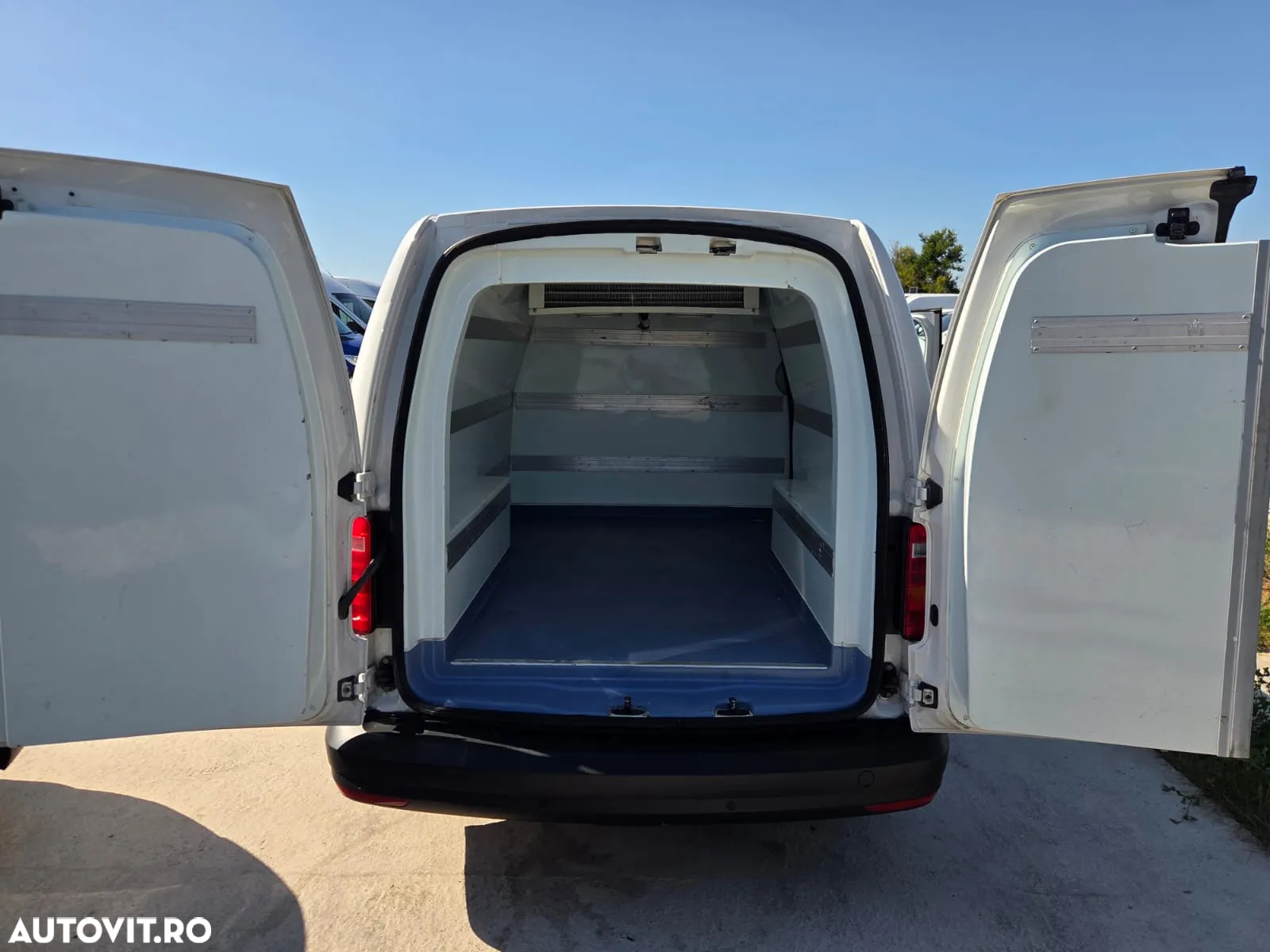 Volkswagen Caddy Maxi Frigorific Refrigerare-Congelare - 11