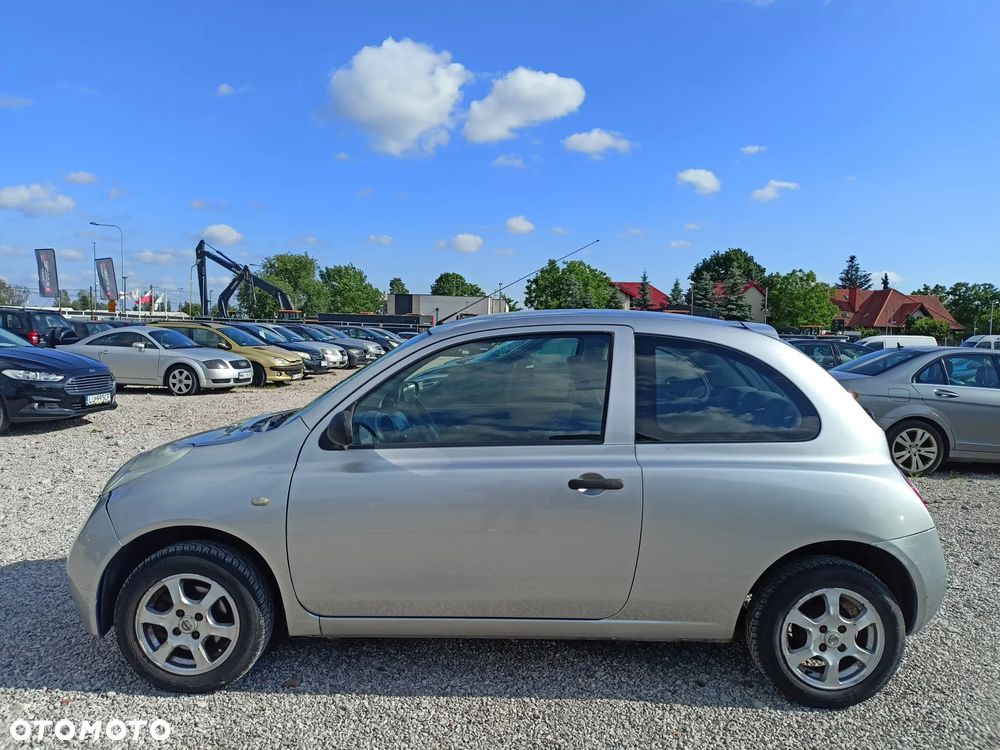 Nissan Micra - 2