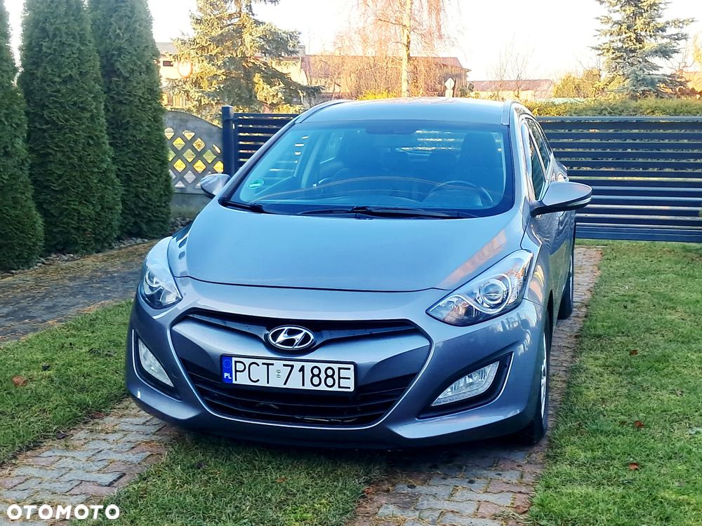 Hyundai i30 1.6 CRDi Trend - 3