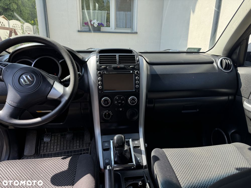 Suzuki Grand Vitara - 8