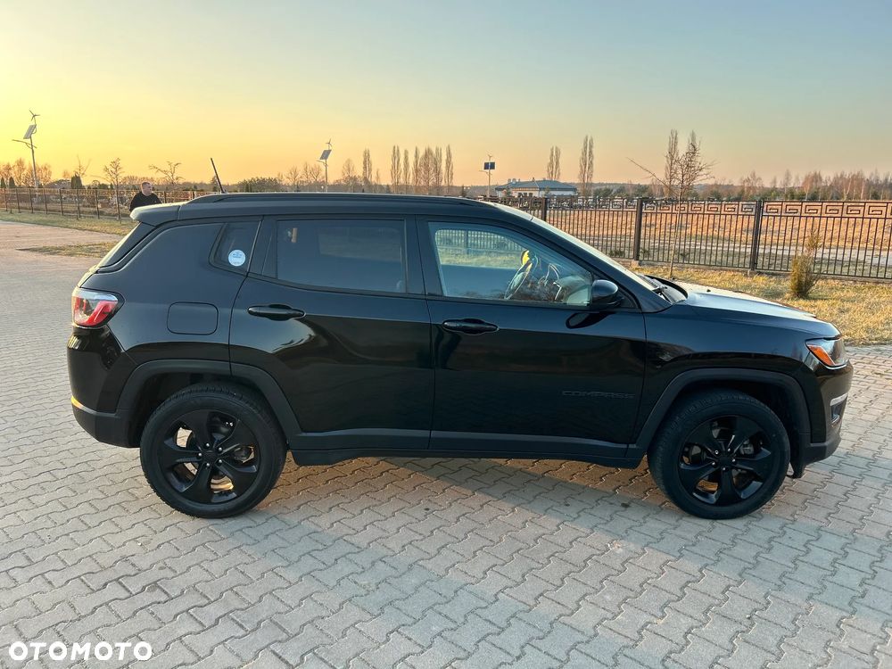 Jeep Compass - 17
