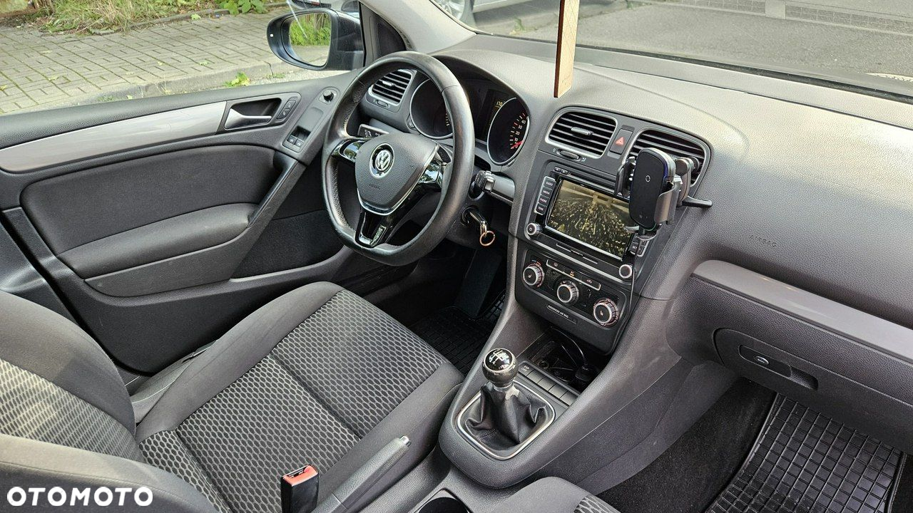 Volkswagen Golf VI 1.6 Comfortline - 22