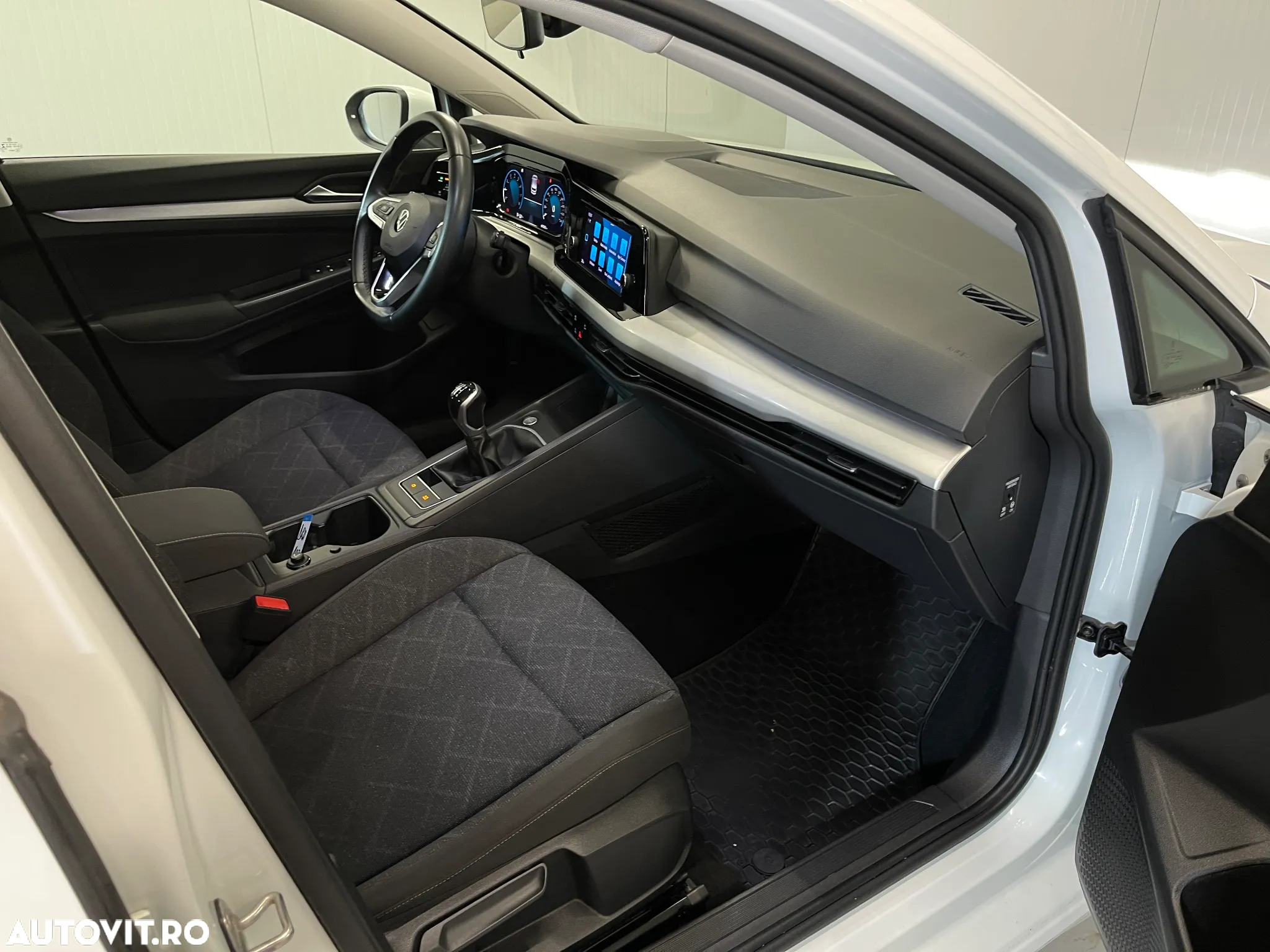Volkswagen Golf 1.0 TSI Life - 9