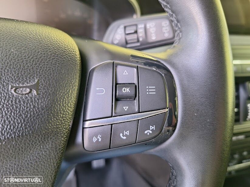 Ford Focus 1.0 EcoBoost MHEV Connected - 17