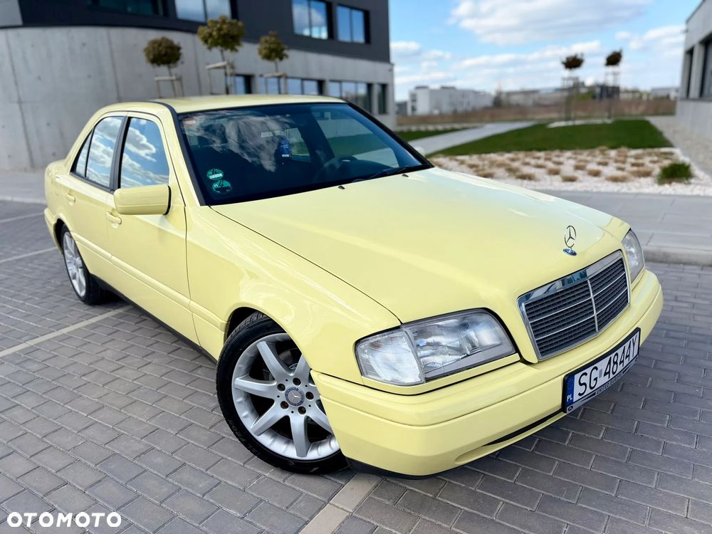 Mercedes-Benz Klasa C 180 Esprit - 13