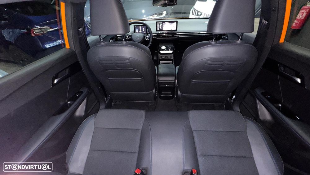 MG MG4 4 Luxury 64 kWh - 19