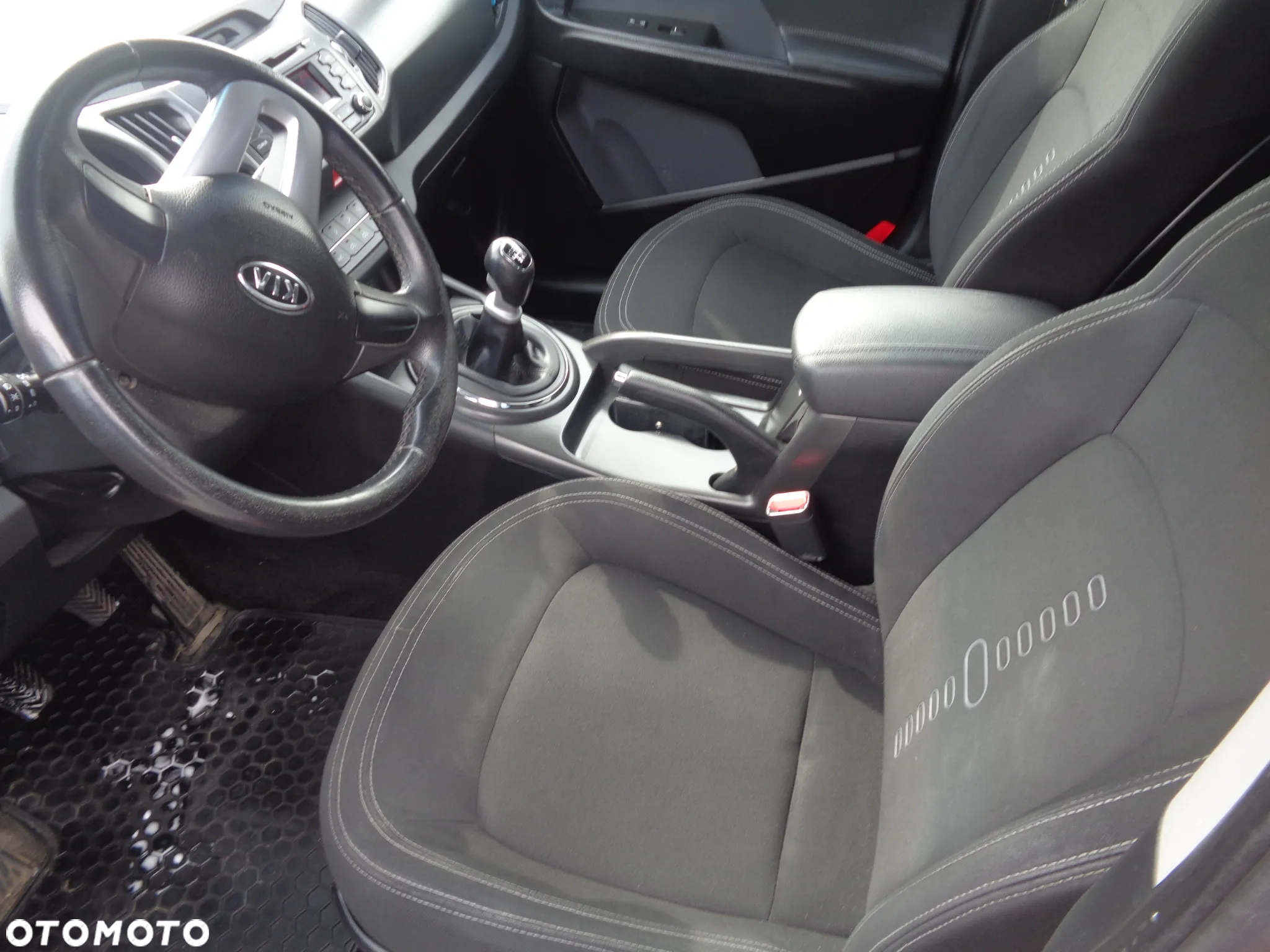 Kia Sportage 2.0 CRDI S - 10