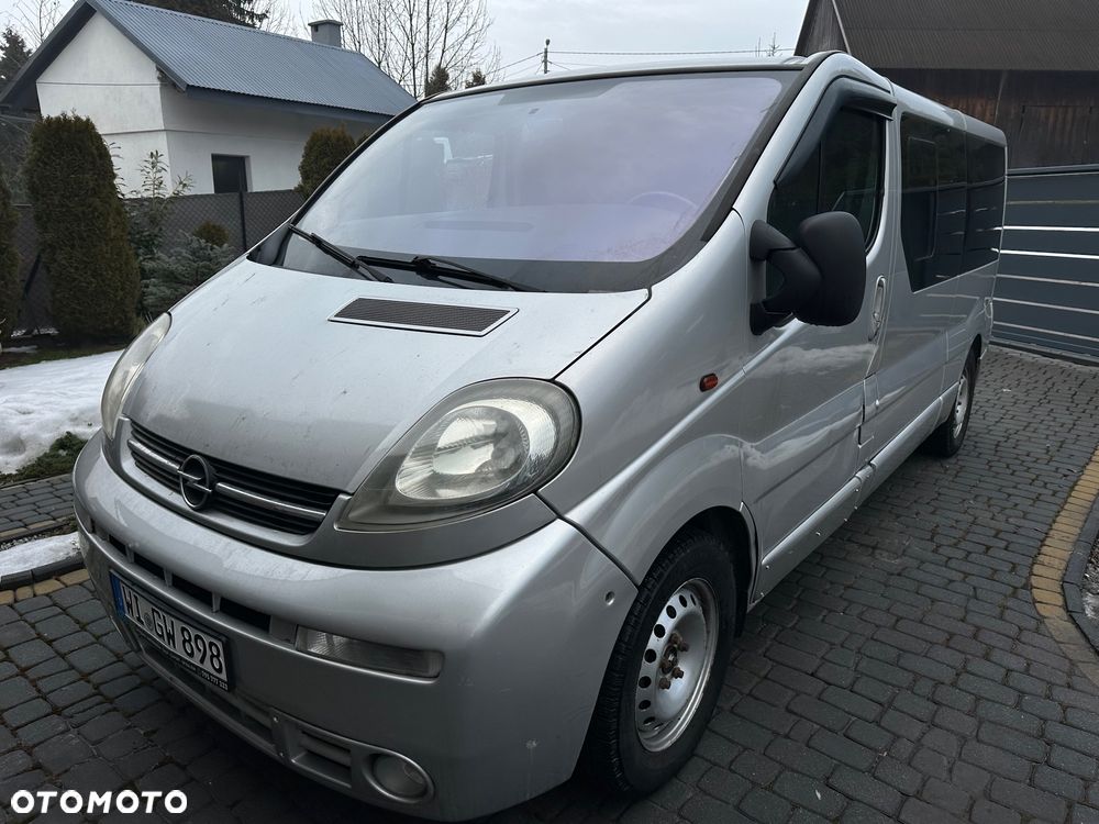 Opel Vivaro 2.5 CDTI L2H1 - 1