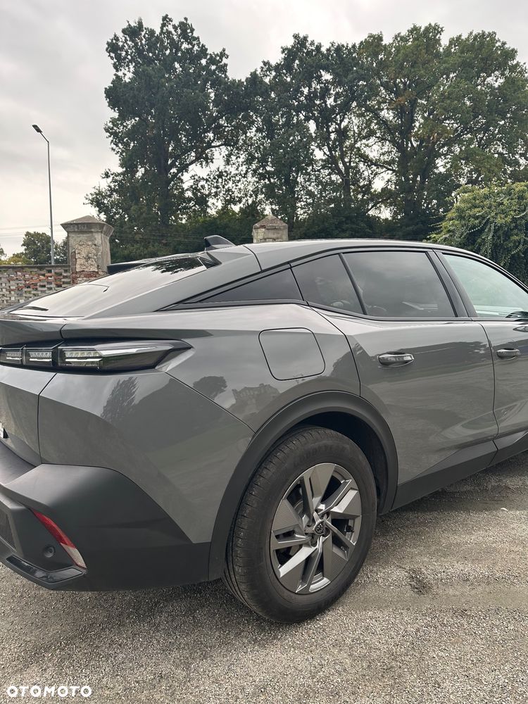 Peugeot 408 2024 photo 4
