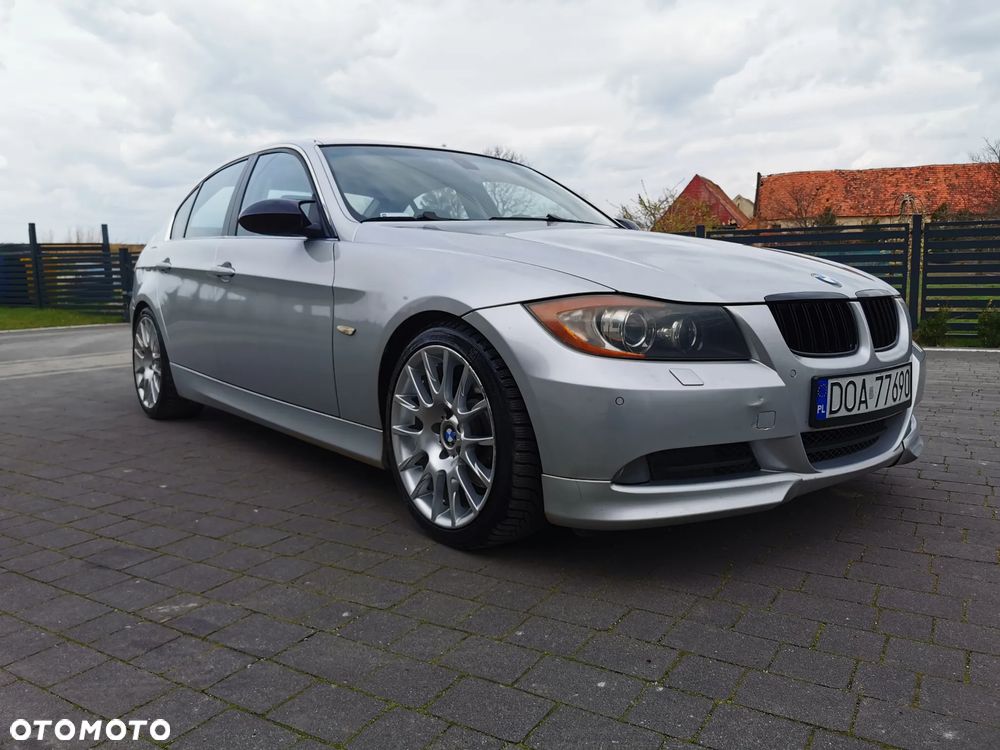 BMW Seria 3 330xi - 4