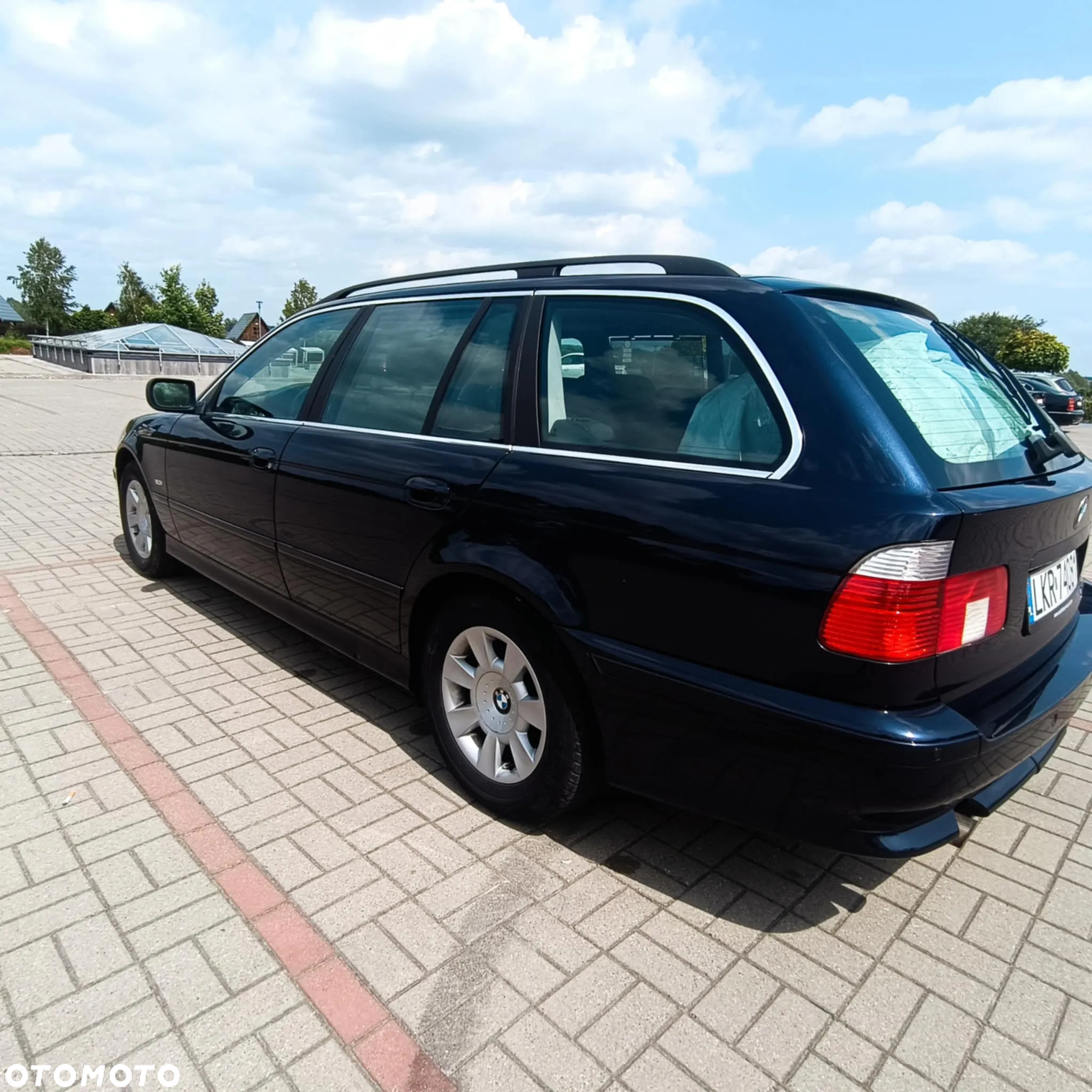 BMW Seria 5 520i Touring - 8