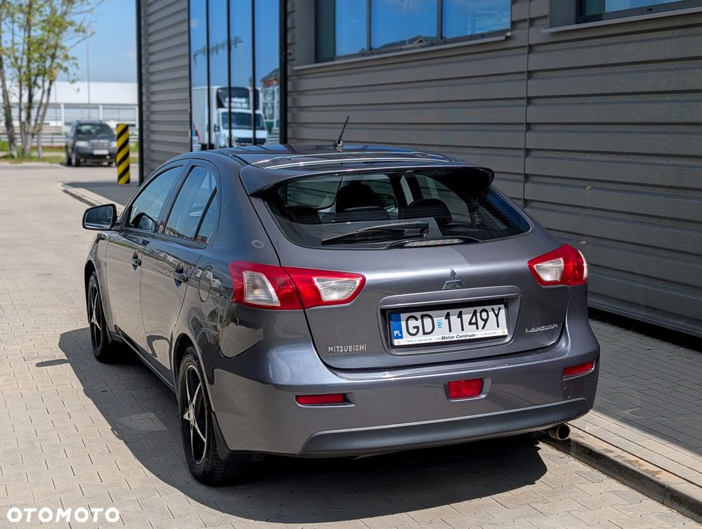 Mitsubishi Lancer 1.8 Instyle - 2