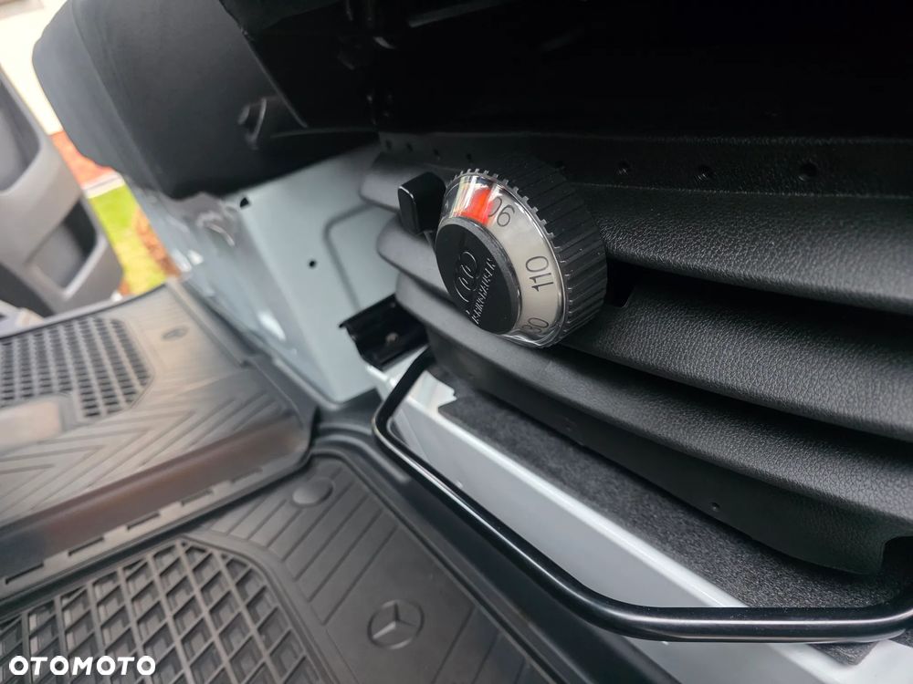 Mercedes-Benz SPRINTER 315 CDI FURGON - 11