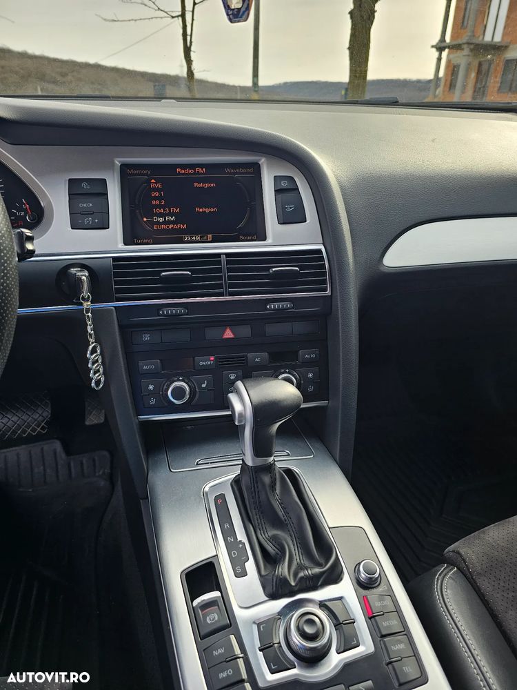 Audi A6 Avant - 18