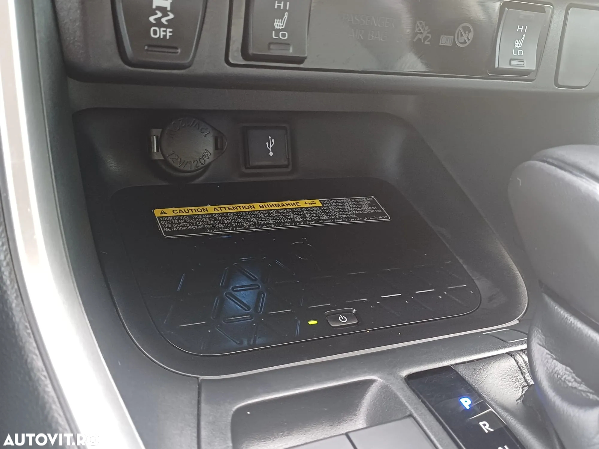 Toyota RAV4 2.5 Hybrid VVT-iE 4x4 Luxury - 21