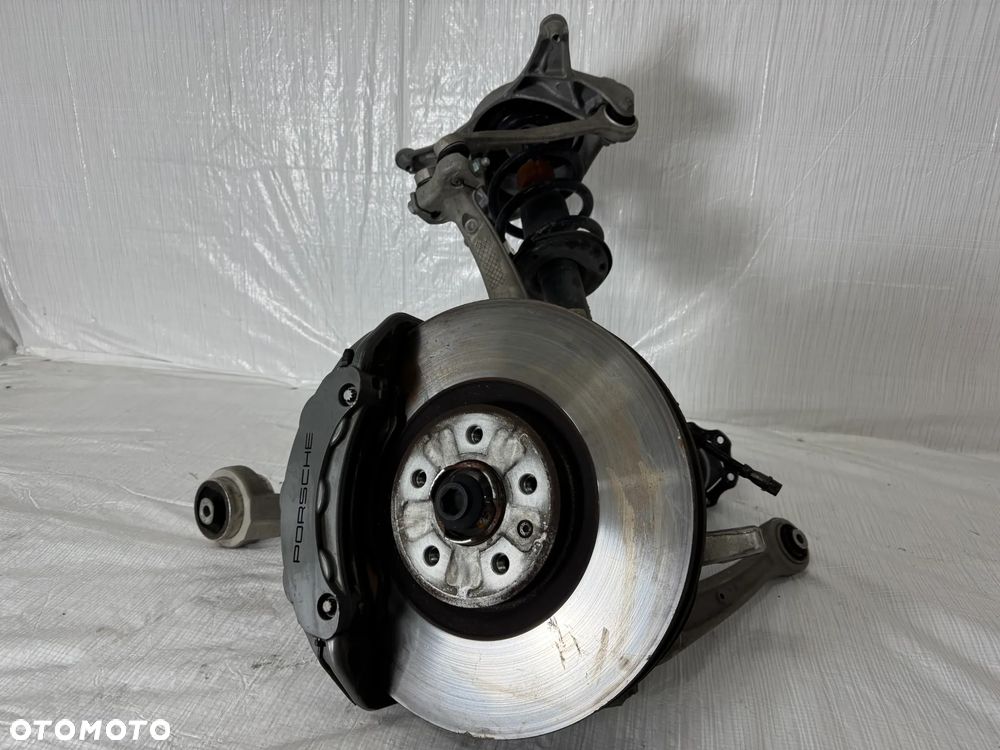 Porsche Macan 95B Zawieszenie prawy przód kompletne