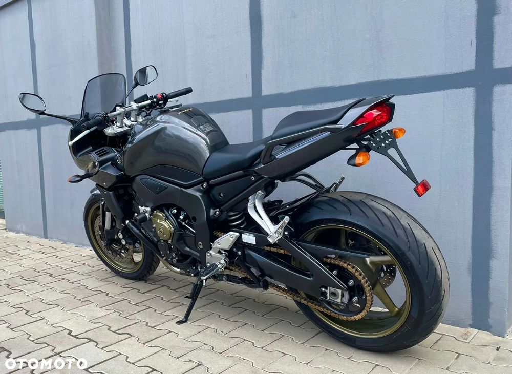Yamaha FZ - 6