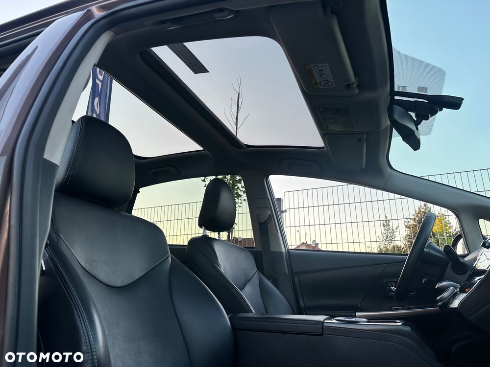 Toyota Prius+ (Hybrid) Executive - 25