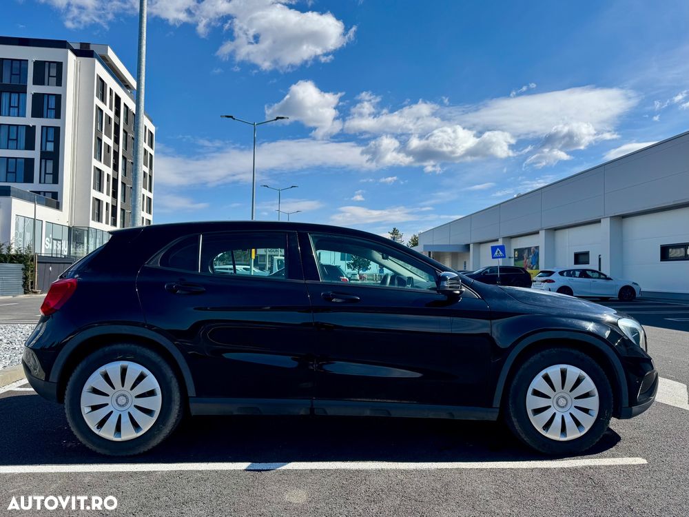 Mercedes-Benz GLA 200 - 5