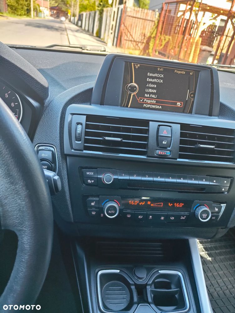 BMW Seria 1 116i - 4