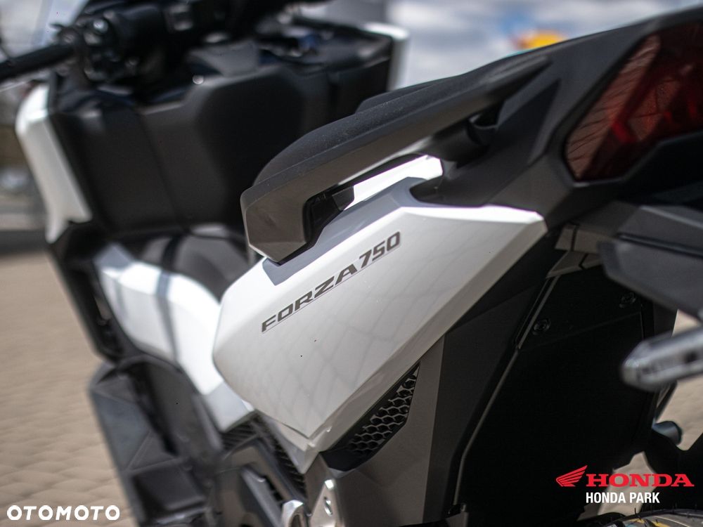 Honda NSS - 7