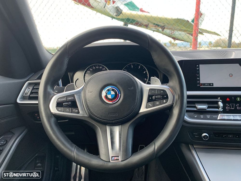 BMW 320 d Pack M Shadow Auto - 22