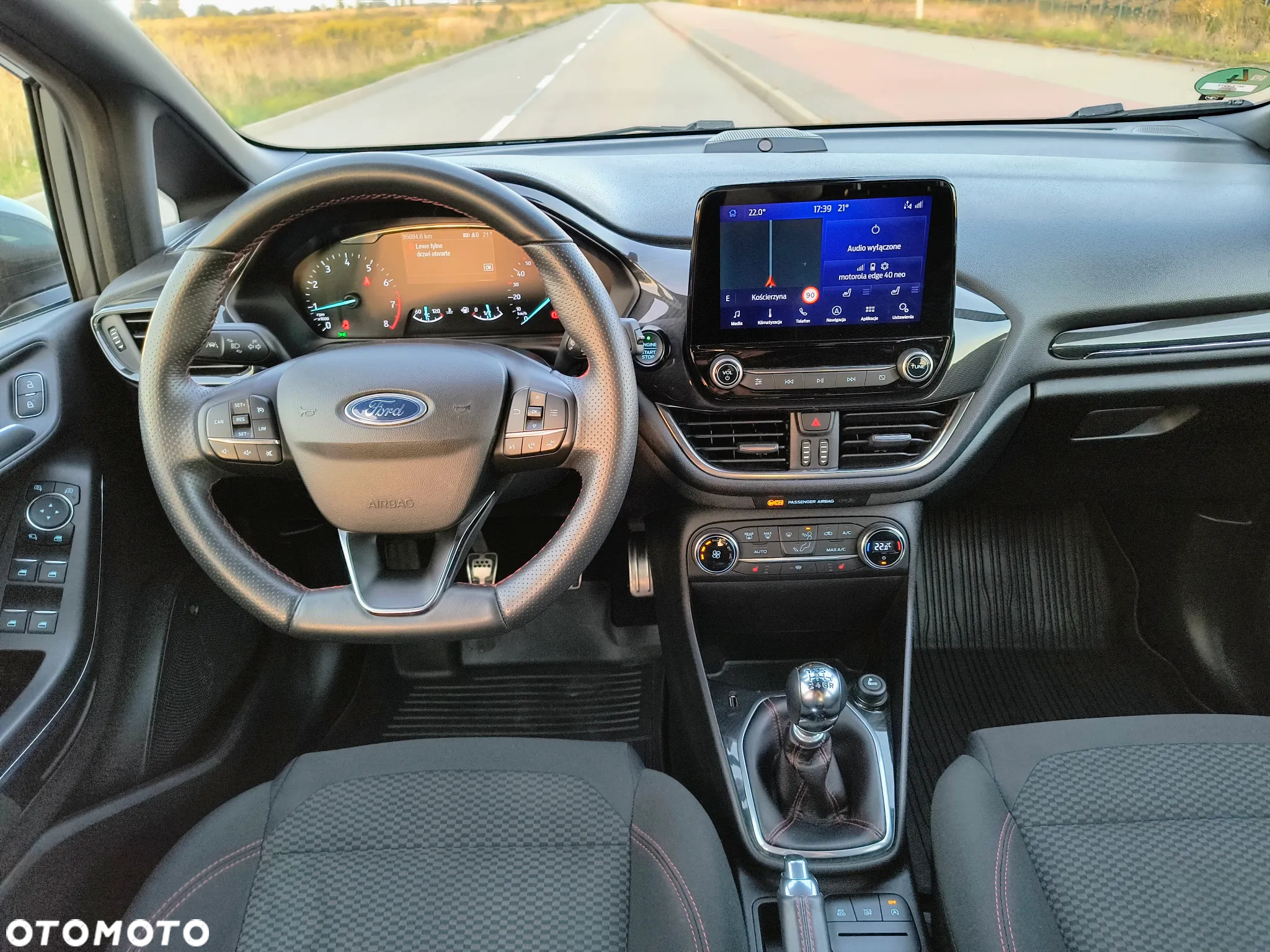 Ford Fiesta 1.0 EcoBoost S&S ST-LINE - 15