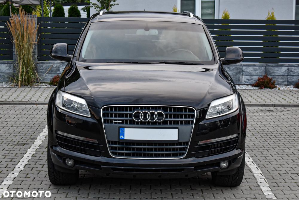 Audi Q7 - 13