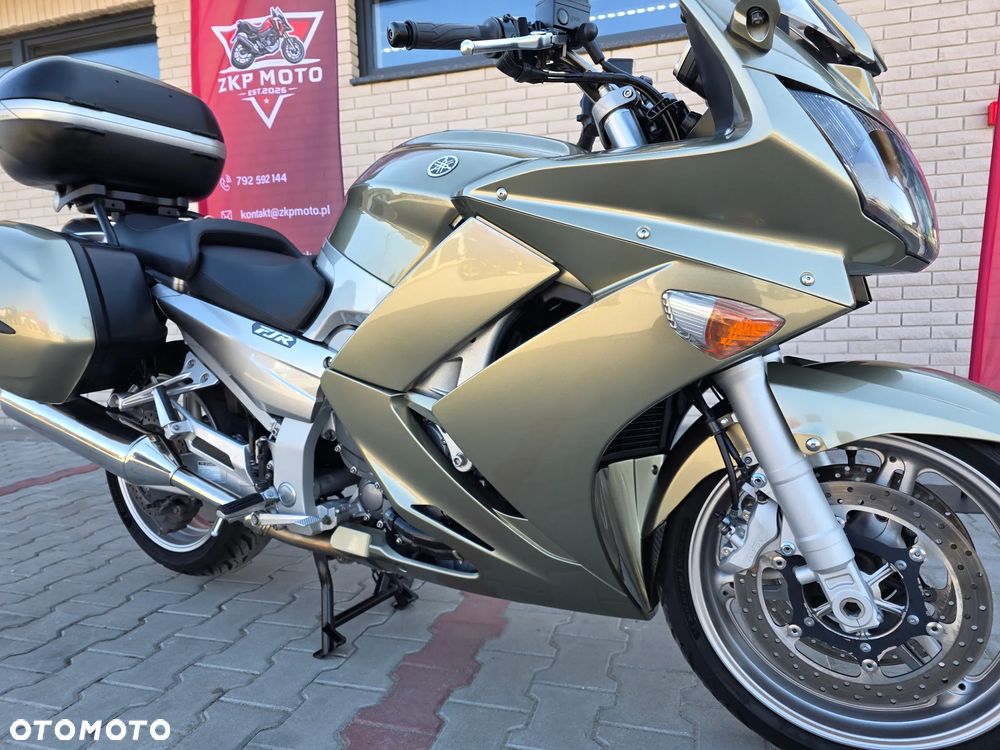 Yamaha FJR - 26