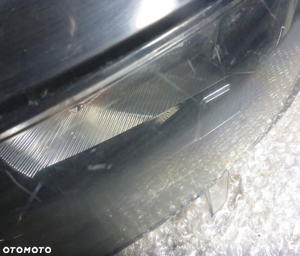Citroen C4 Grand Picasso II Reflektor Lewy 9677217380 - 3