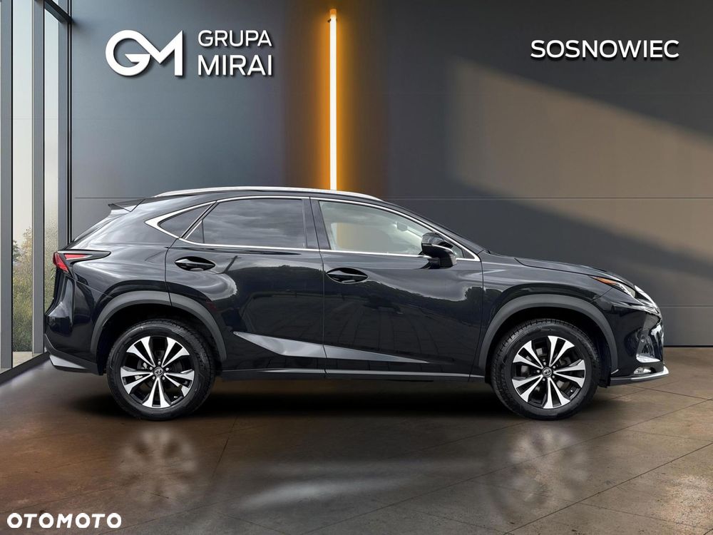 Lexus NX 300 F Impression AWD - 6