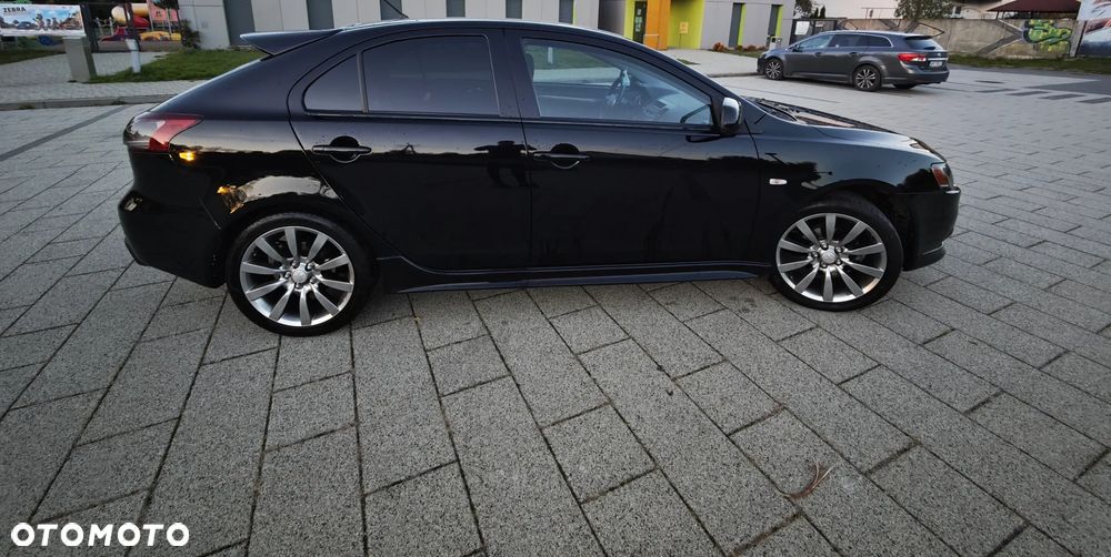 Mitsubishi Lancer - 5