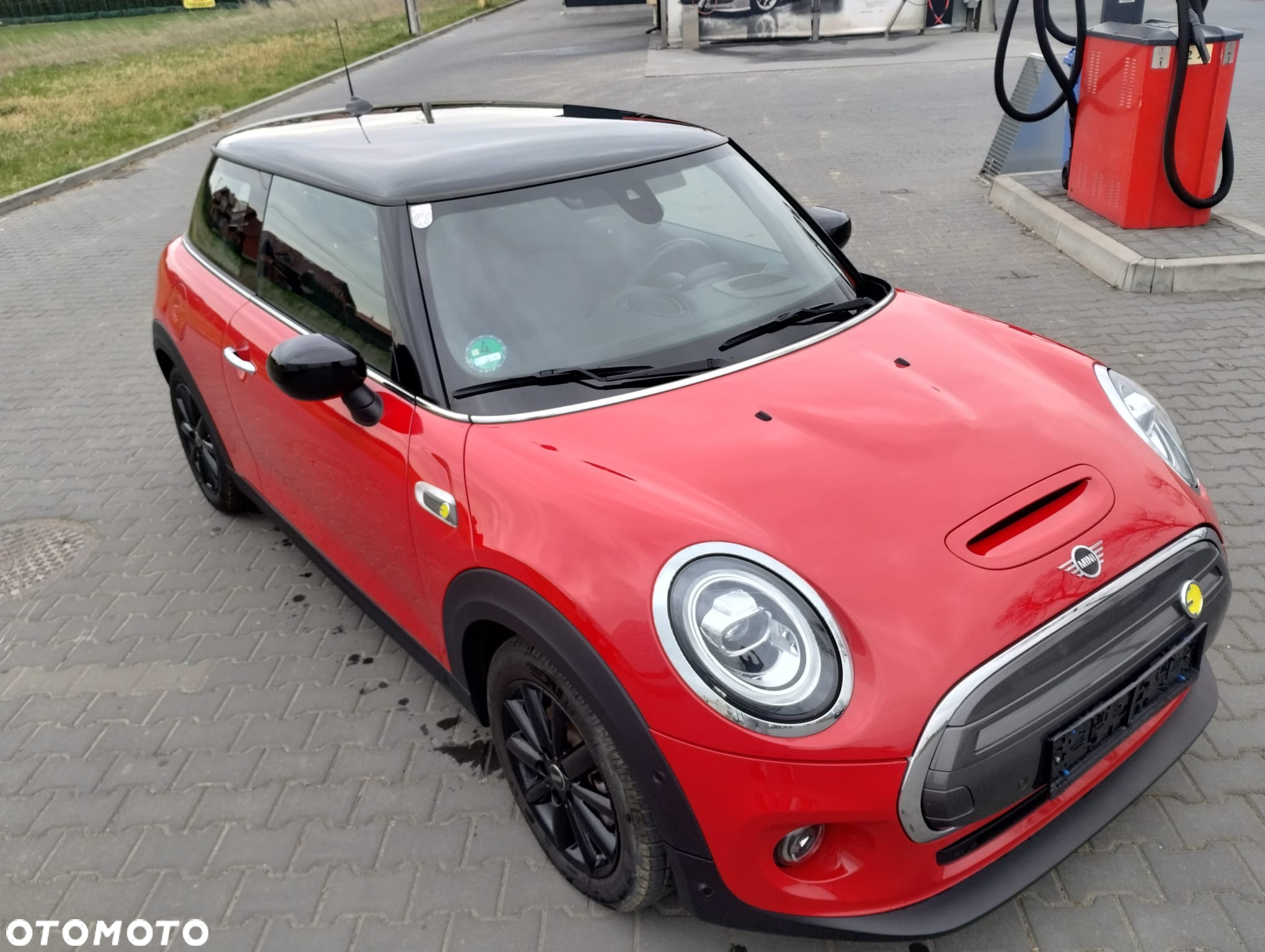 MINI Cooper SE - 13