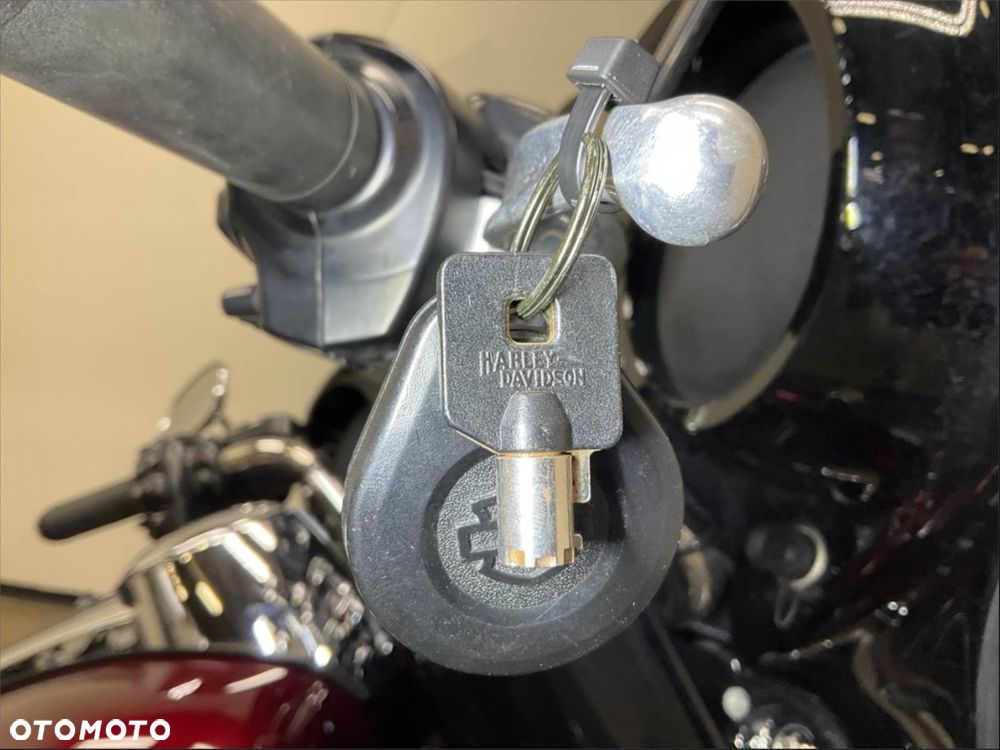Harley-Davidson Touring Electra Glide - 8