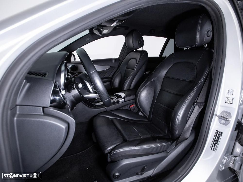 Mercedes-Benz C 220 — fotografia 8