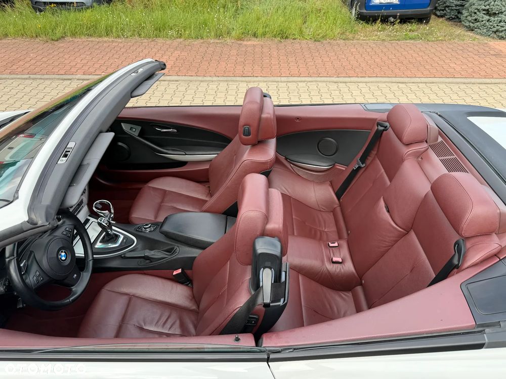BMW Seria 6 630 i - 8
