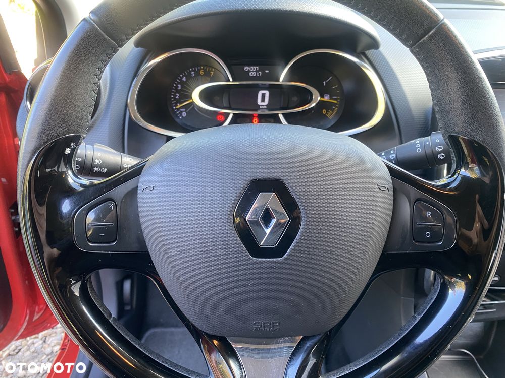 Renault Clio - 8