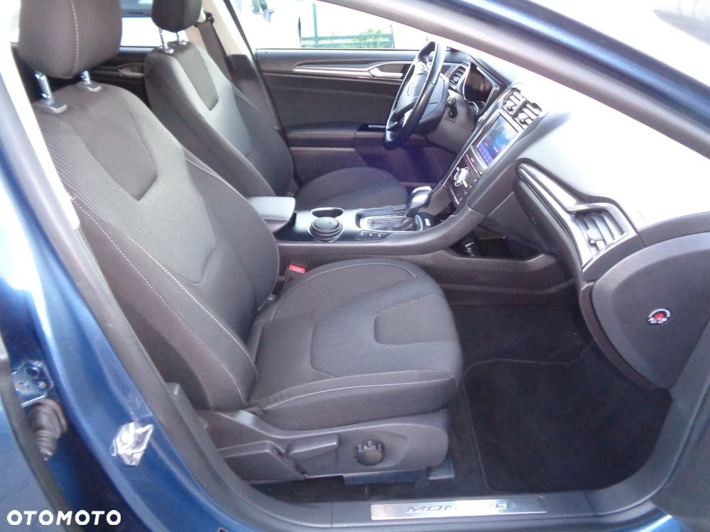 Ford Mondeo - 26