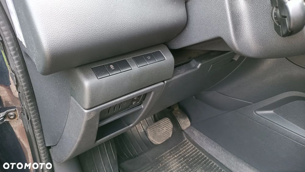 Peugeot 3008 e-HDi FAP 115 EGS6 Stop&Start Active - 14