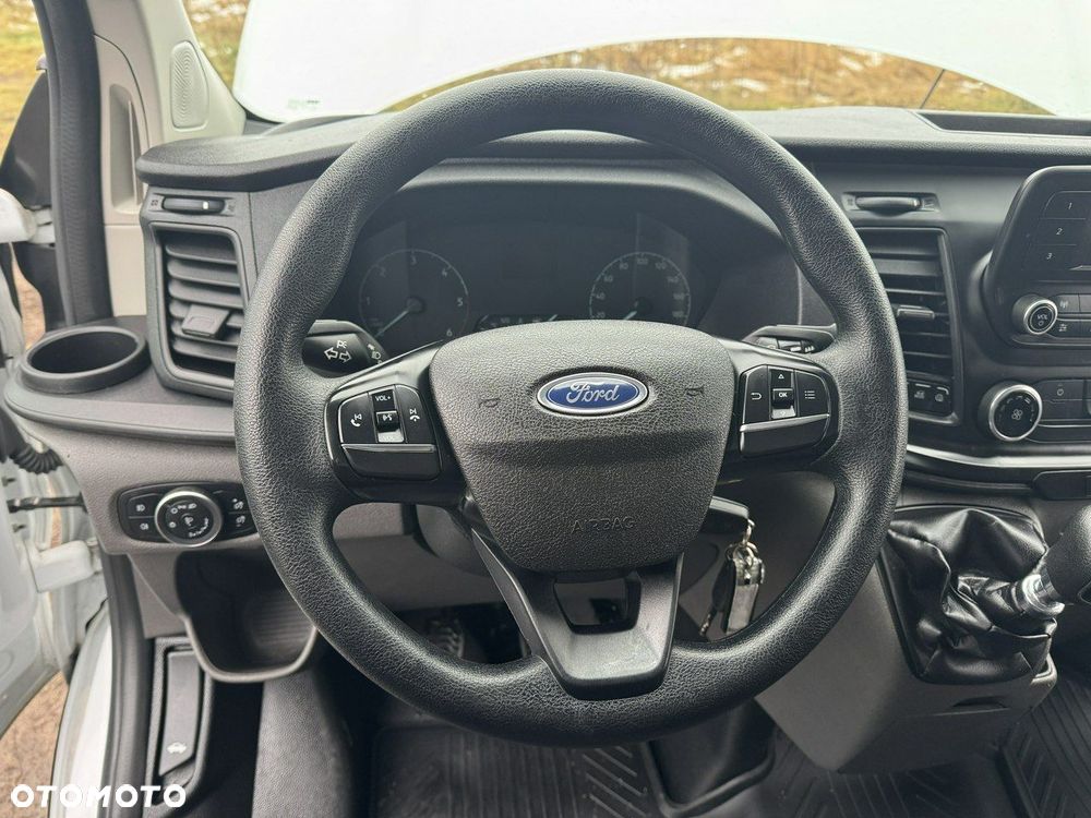 Ford Transit Custom - 14