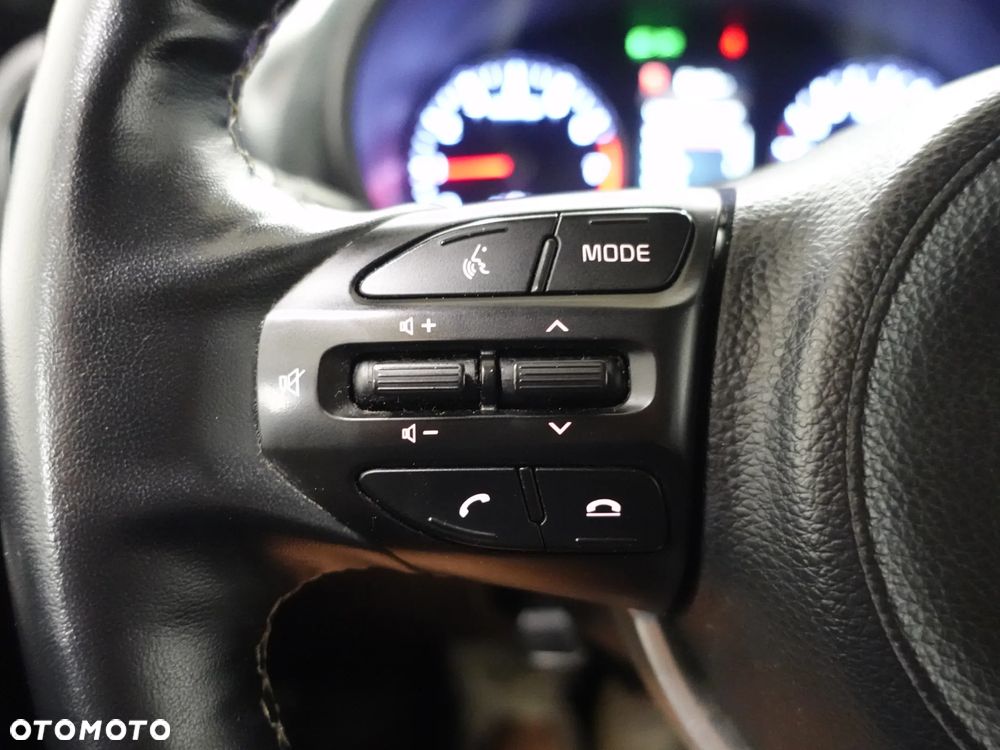 Kia Picanto 1.0 Dream-Team Edition - 37